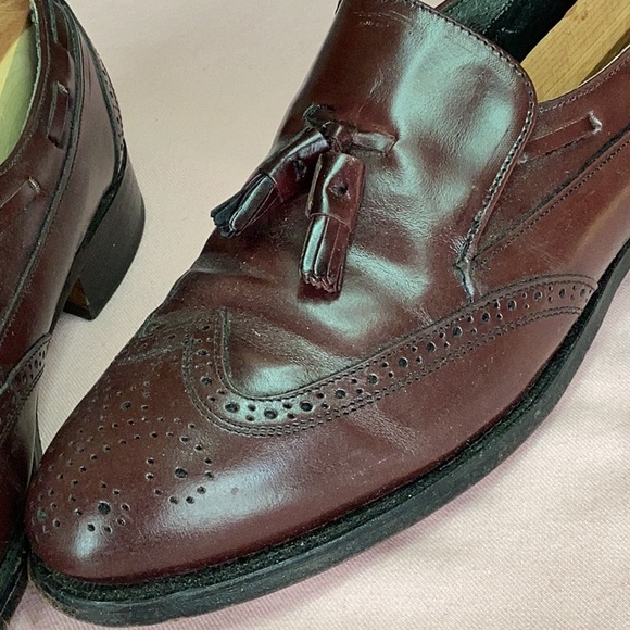 FINAL SALE PRICE Comfort Plus Slip On Wingtips in 9.5D + Shoe Trees - Picture 2 of 5